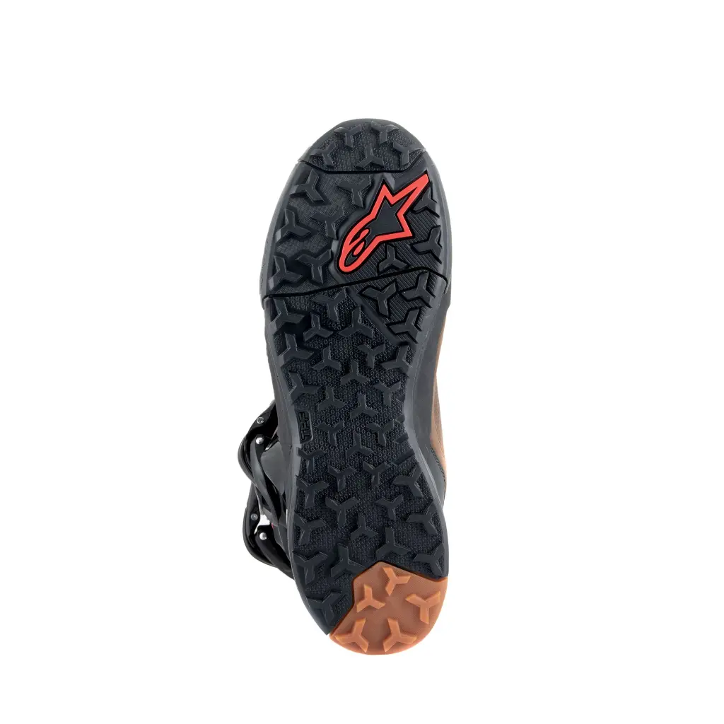 2037524-1082-r6_xt-8-gore-tex-boot.webp