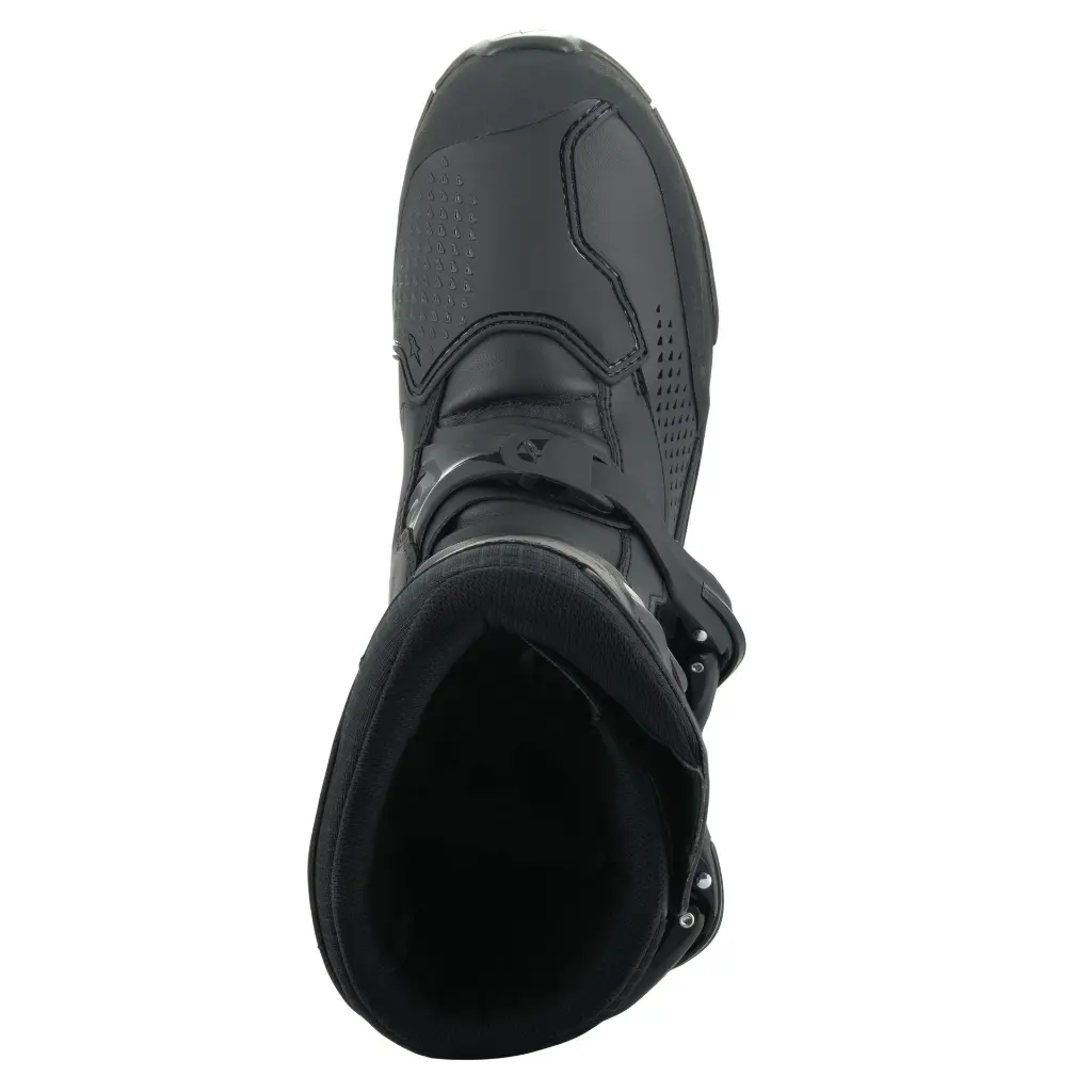 2037524-1100-r5_xt-8-gore-tex-boot.webp